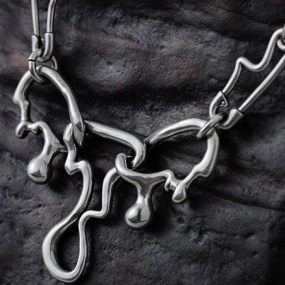 FLUID PIN NECKLACE