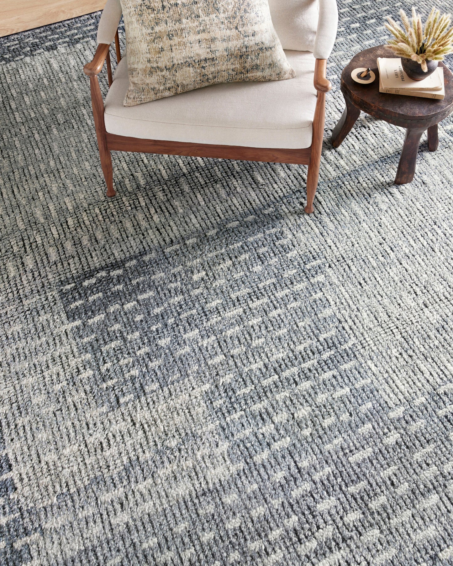 Amber Lewis x Loloi Gwyneth Denim / Sky Rug