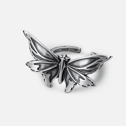ETERNAL MOTH RINGS