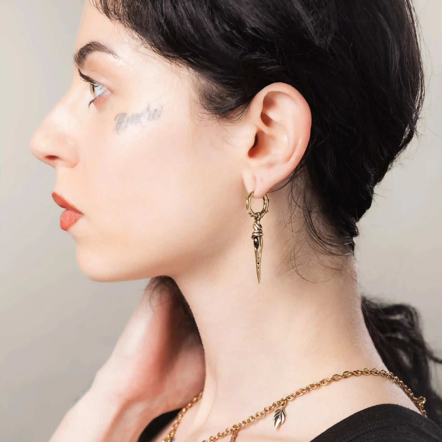 EYE DAGGER EARRINGS