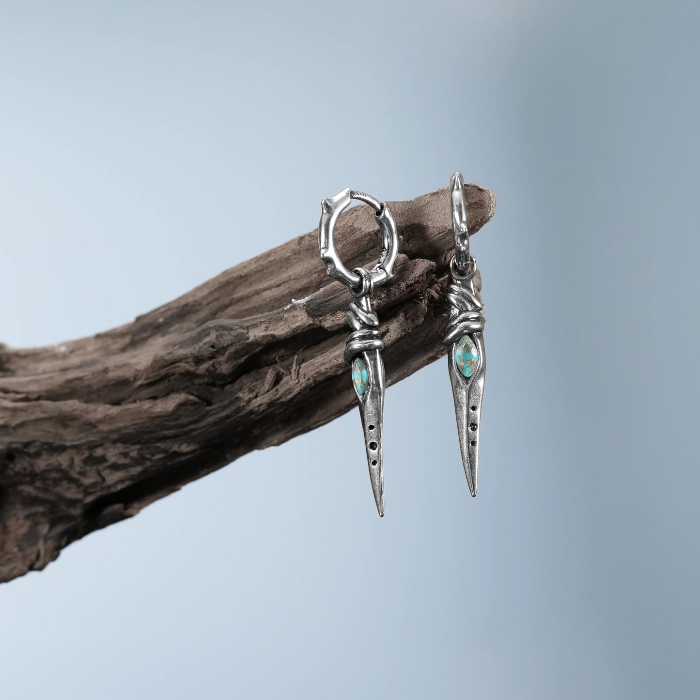 EYE DAGGER EARRINGS