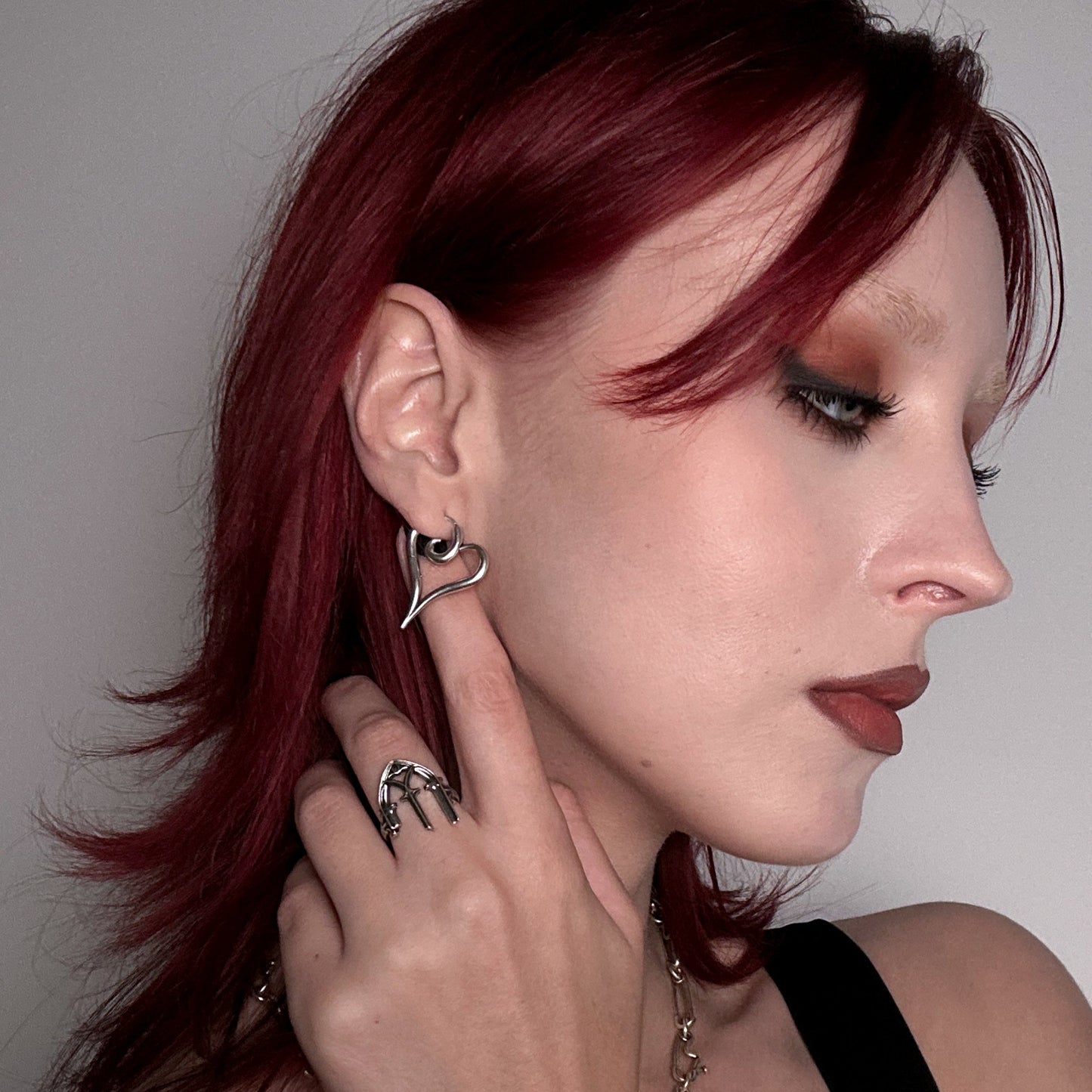 ETHEREAL HEARTFLOW EARRINGS